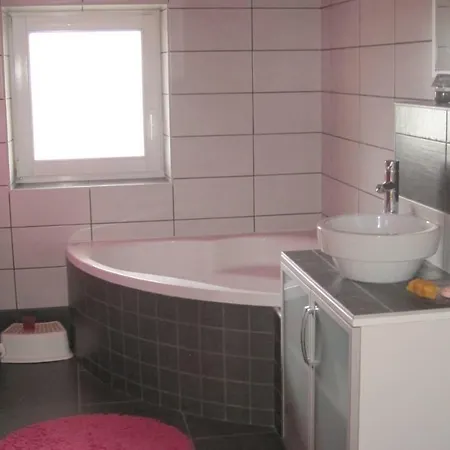 Apartman S&j *